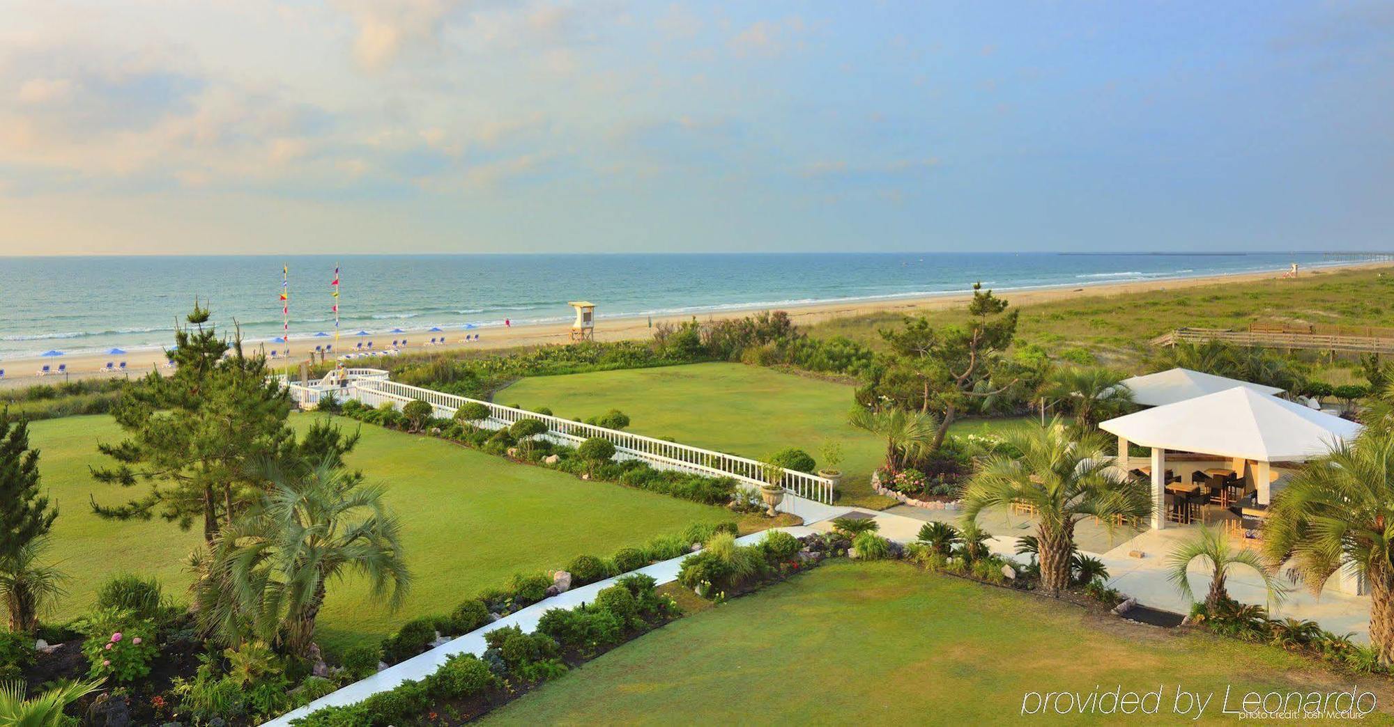 Blockade Runner Beach Resort Wrightsville Beach Bagian luar foto